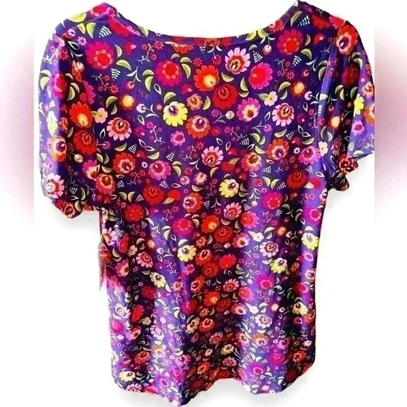 Lularoe medium purple floral Classic T. Leggings material! Soft‎ and bright! NWT - Picture 2 of 6